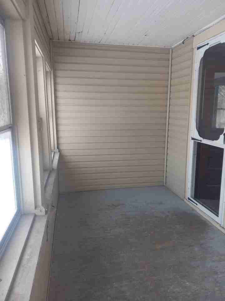 115 3rd St - Photo 3 of 20