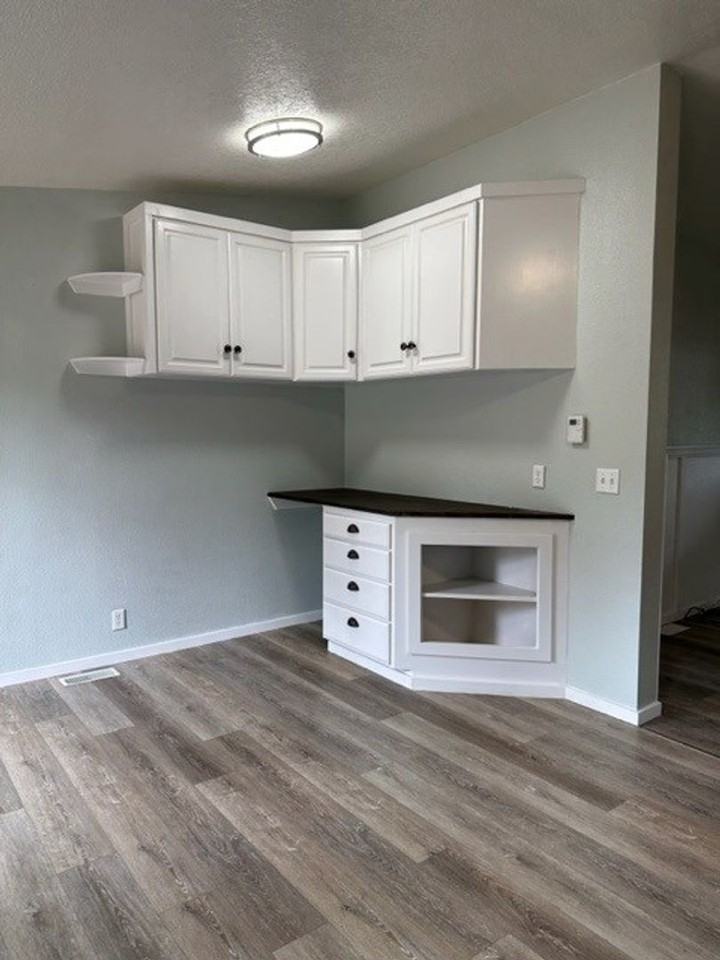 334 Se Hazel St - Photo 4 of 14