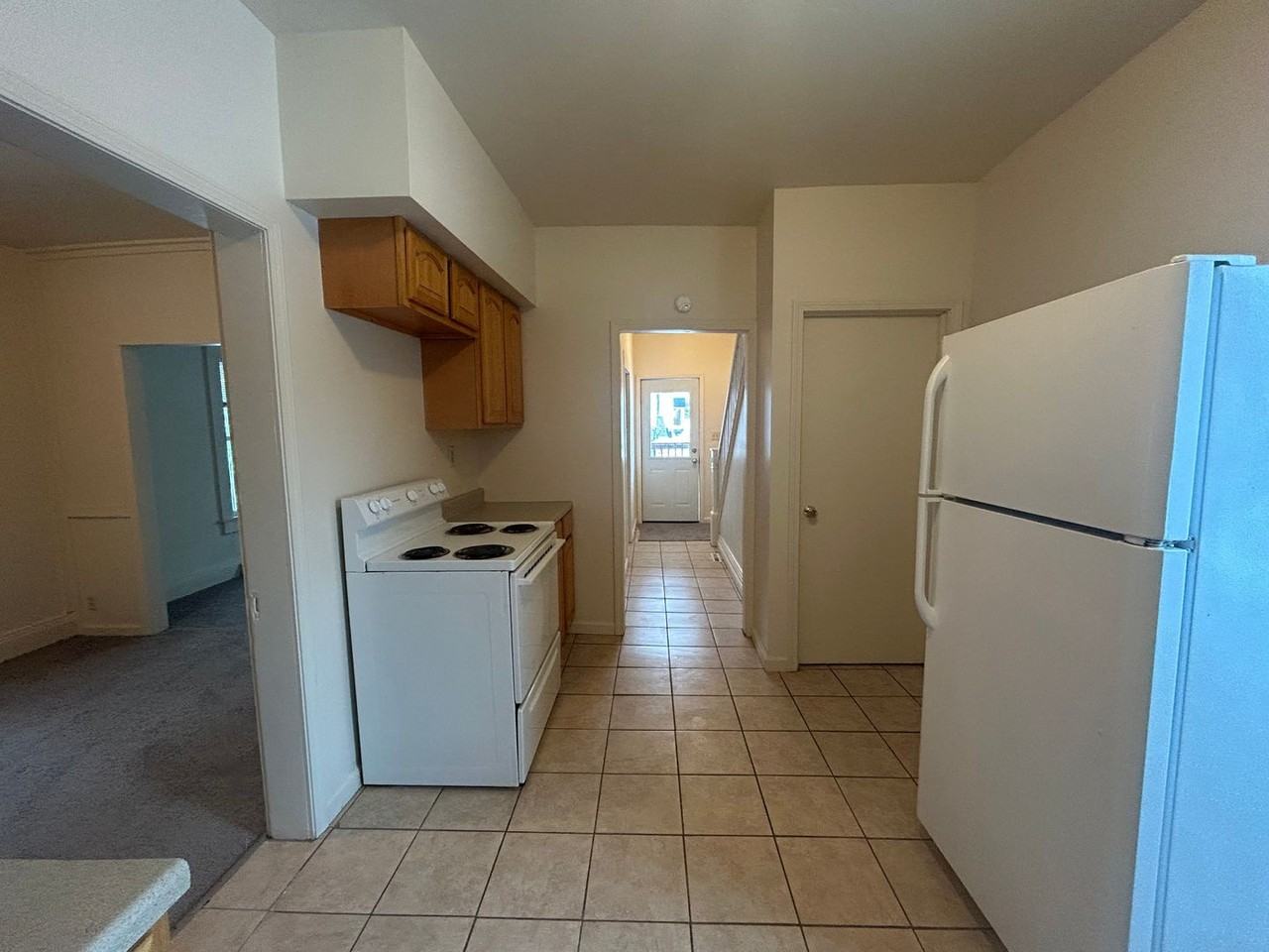 322 Mcconnell St - Photo 7 of 17
