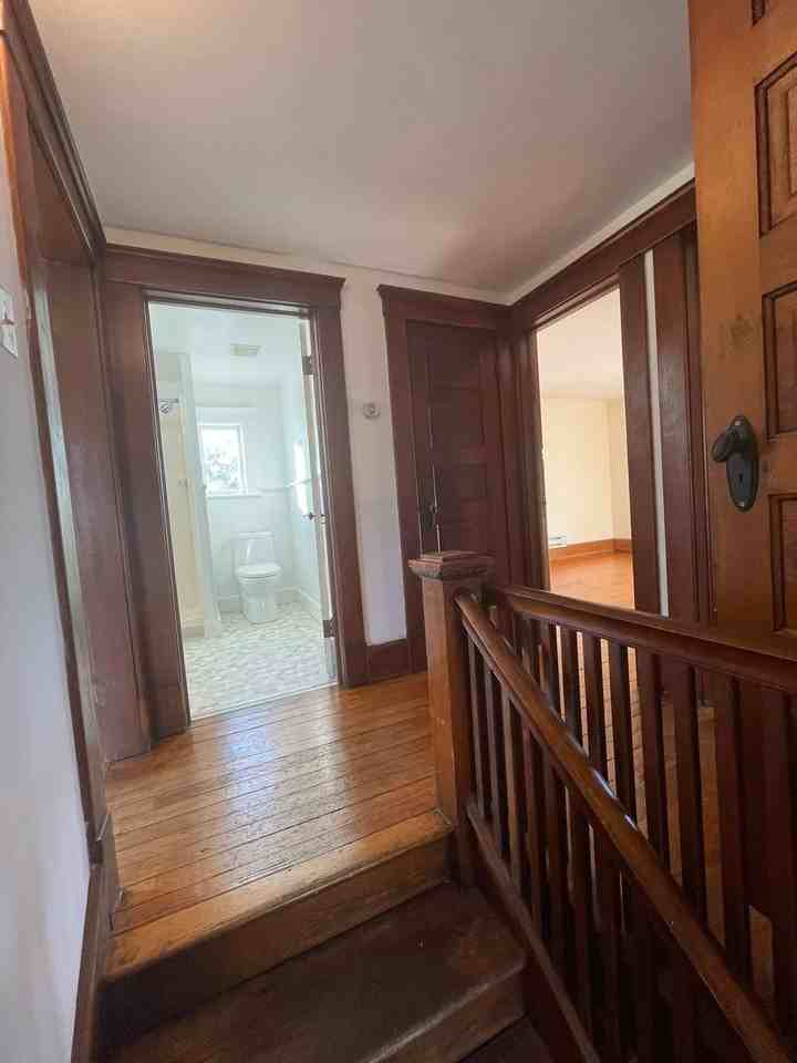 1334 Rosewood St - Photo 3 of 25