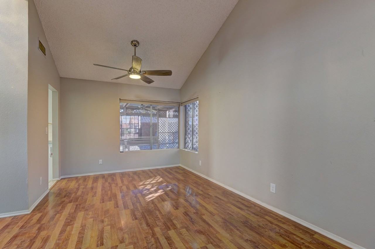 356 Amalfi St - Photo 6 of 26