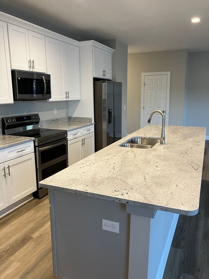 753 Pantego Blvd Se - Photo 7 of 46