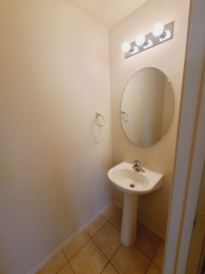 751 Purple Aster Ave Sw - Photo 4 of 6