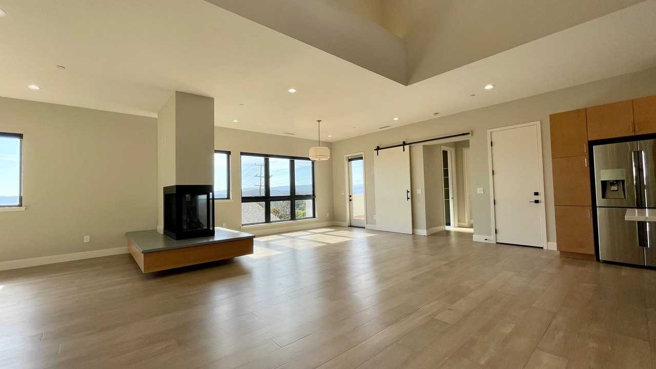 3001 Bahia Ct - Photo 3 of 28