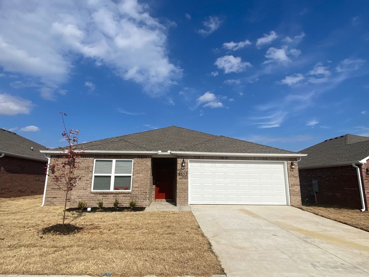 8103 Dogwood Dr - Photo 4 of 25