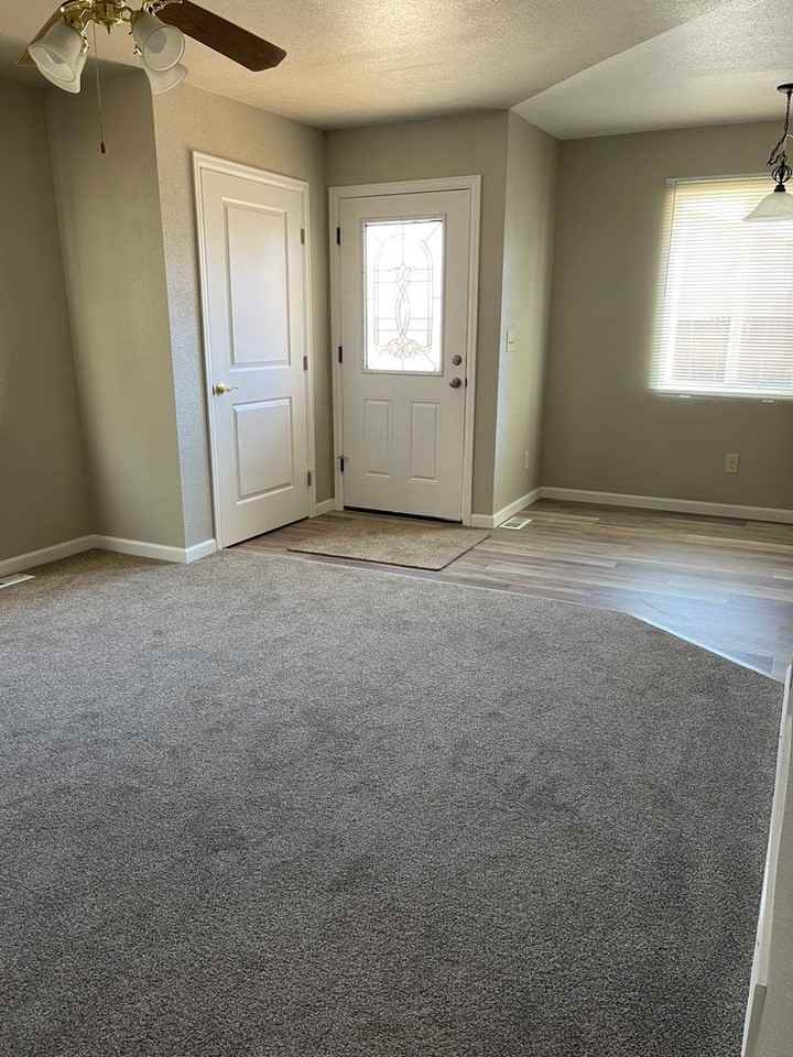 1026 Sherman Ave - Photo 3 of 17