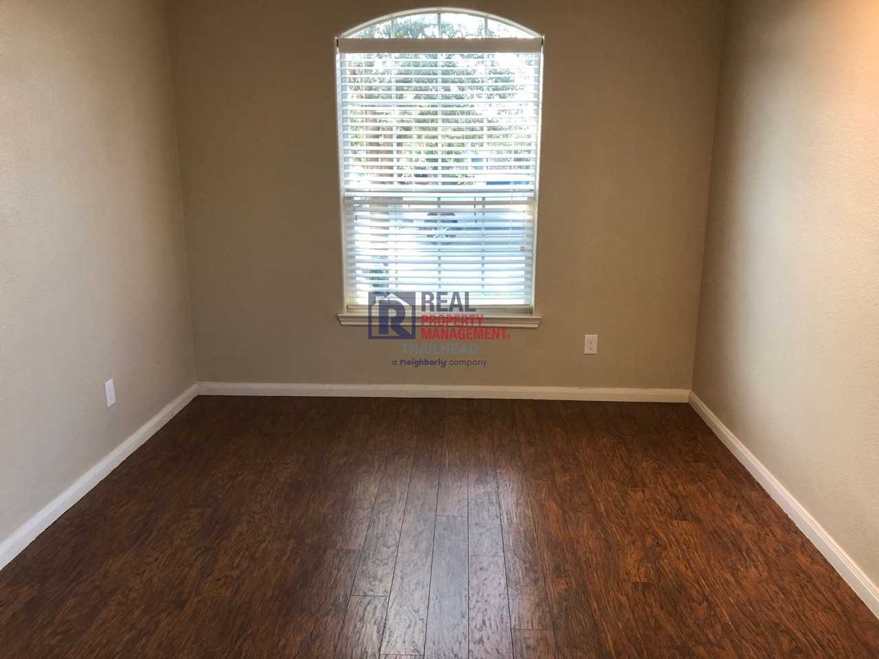 1116 Flatwater Trl - Photo 6 of 26