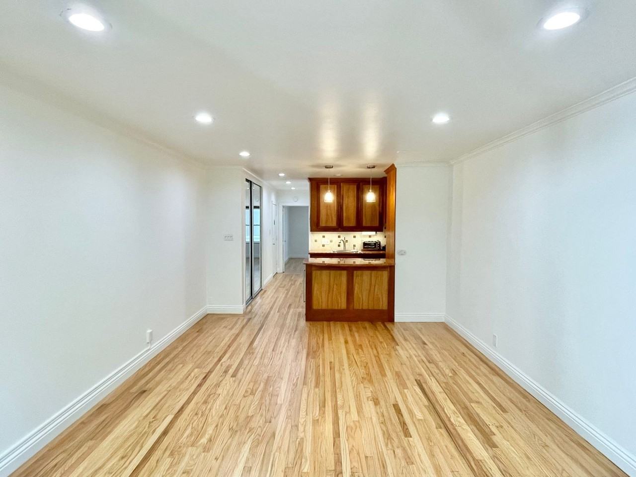 1260 Clay St #206 - Photo 6 of 20