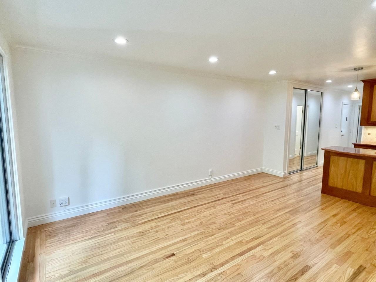1260 Clay St #206 - Photo 7 of 20