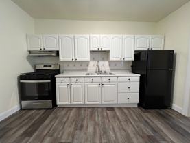 206 Amanda Ave - Photo 1 of 1