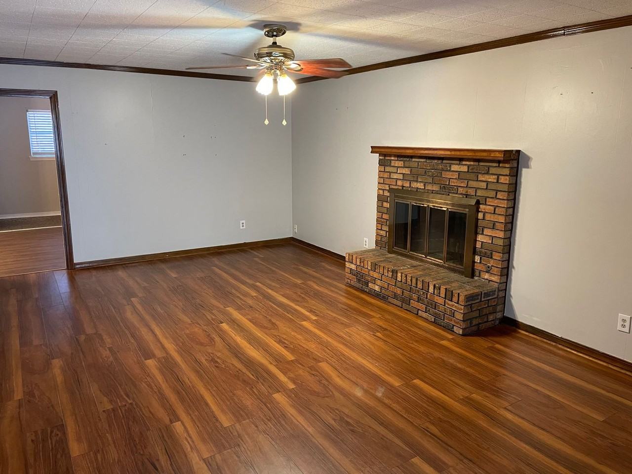 2031 Crabapple Dr - Photo 7 of 25