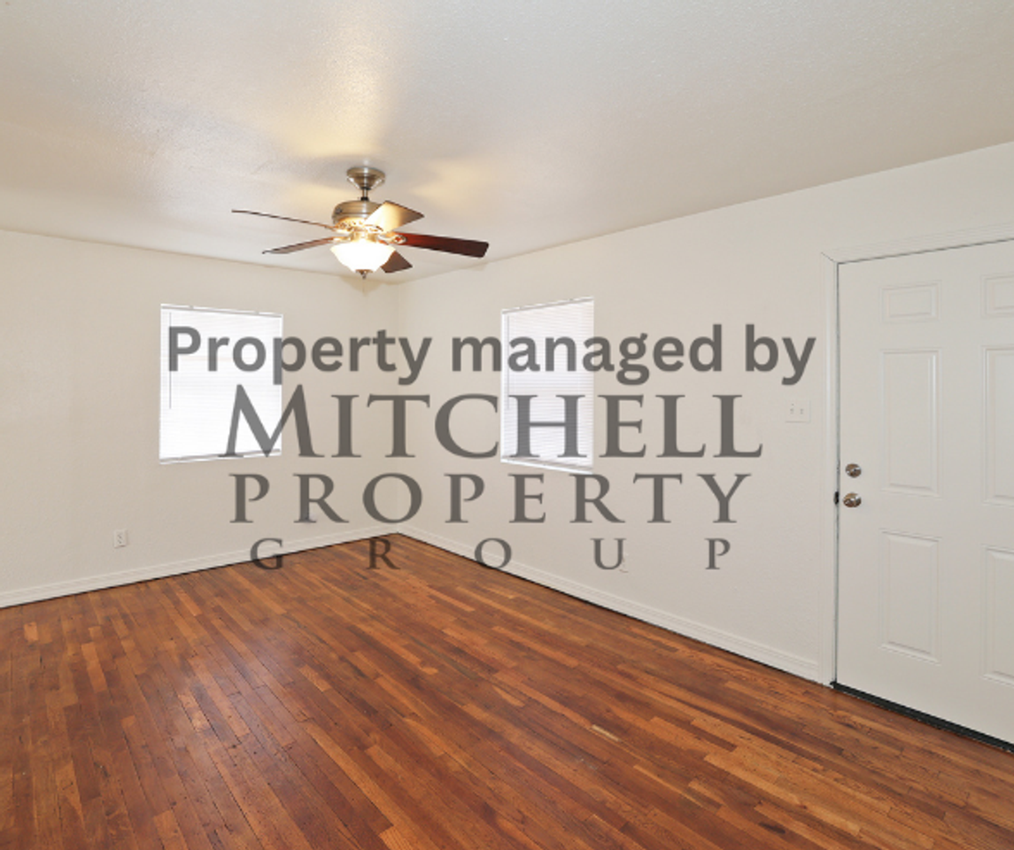 4646 Bowie St - Photo 2 of 7