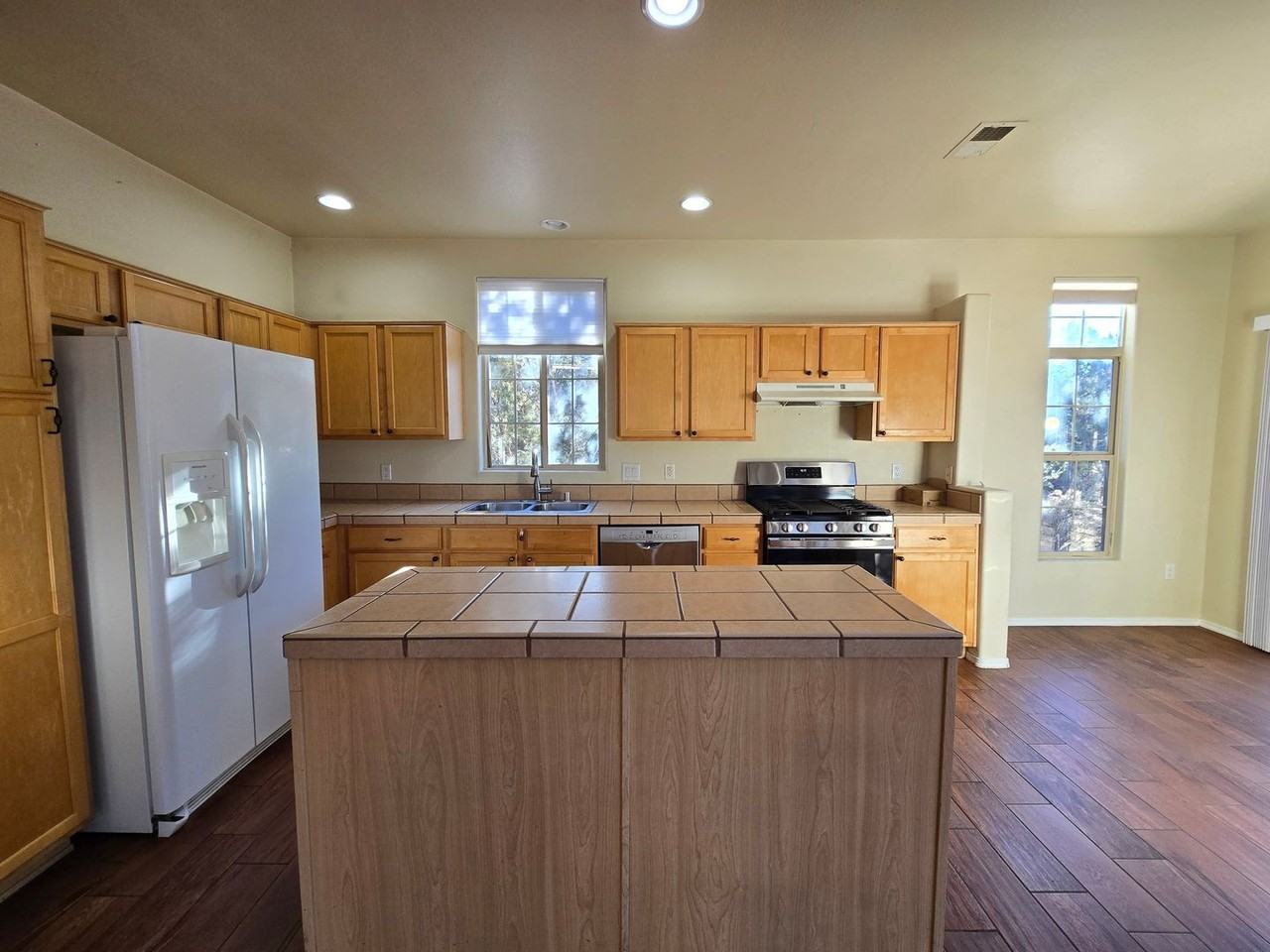 4173 Big Sky Rd - Photo 6 of 29