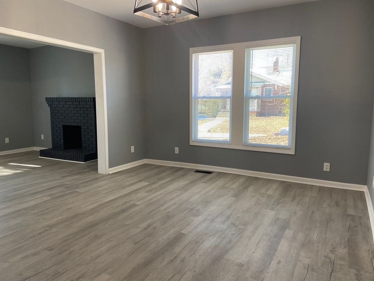 205 Guilford Ave - Photo 3 of 14