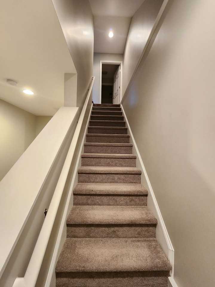 19 Terrace Ct - Photo 6 of 29