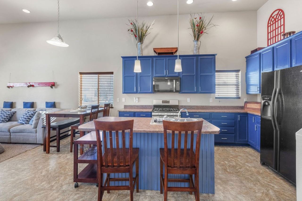 153 Brass Ct - Photo 4 of 35