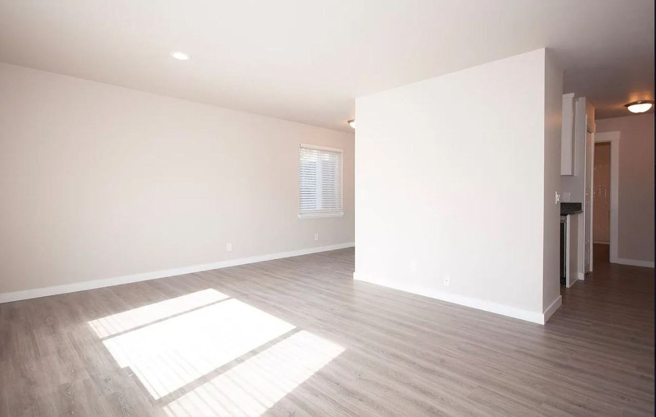 Jennifer Ryan Apartments - Photo 3 of 6