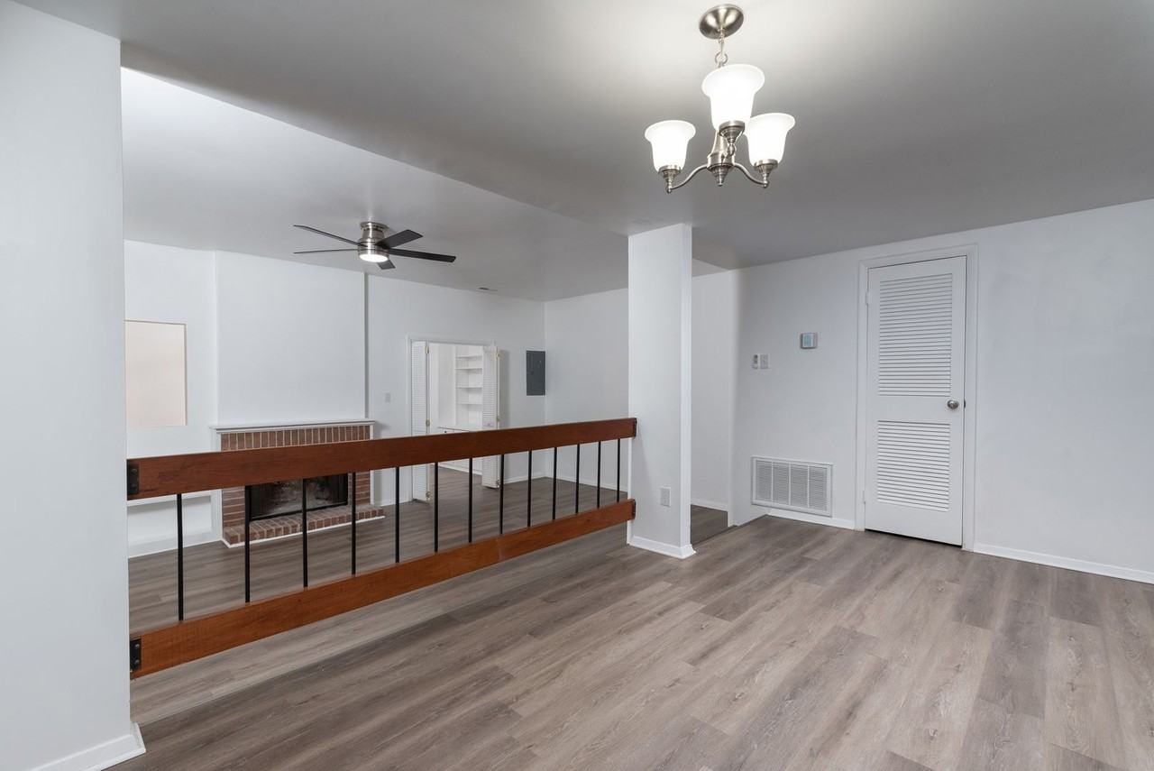 11753 North Briar Patch Drive - Photo 2 of 24