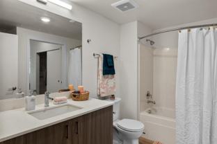 206 W Riverside Ave - Photo 1 of 1