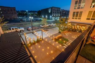 206 W Riverside Ave - Photo 1 of 1