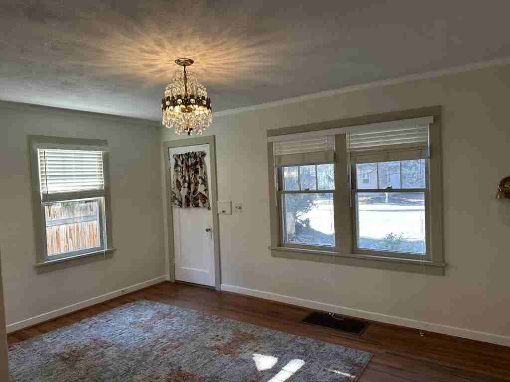 1806 N 28th St - Photo 3 of 19