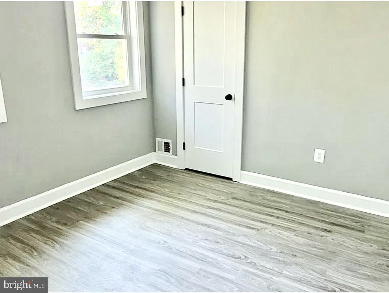 138 Dale St #1 - Photo 2 of 15