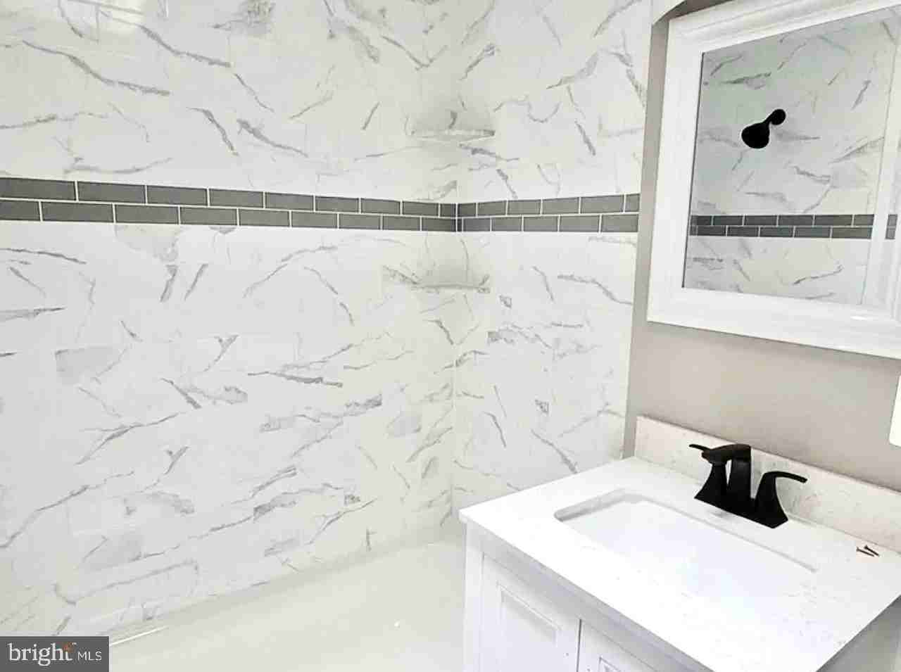 138 Dale St #1 - Photo 3 of 15