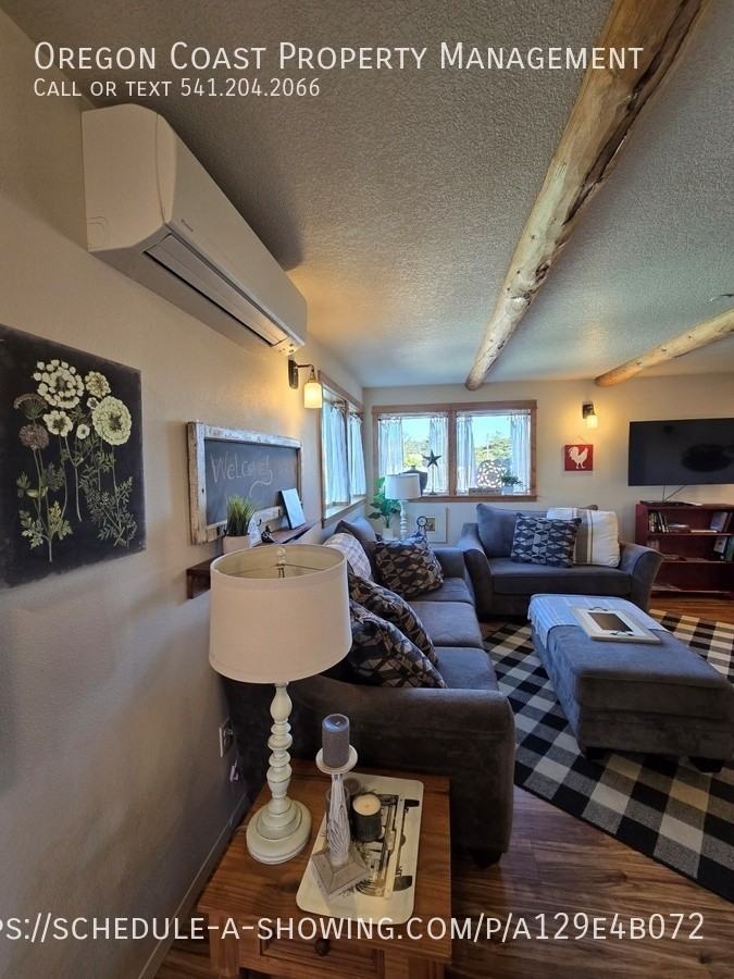 350 Nw Alder St - Photo 7 of 50