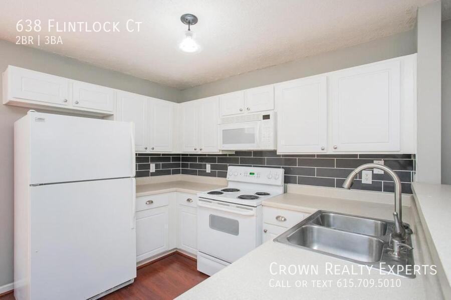 638 Flintlock Ct - Photo 3 of 38