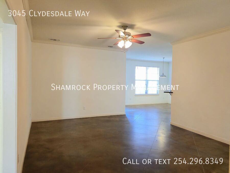 3045 Clydesdale Way - Photo 3 of 18