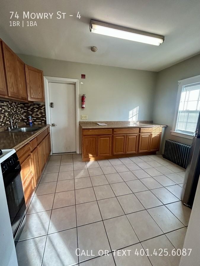 74 Mowry St #4 - Photo 3 of 13