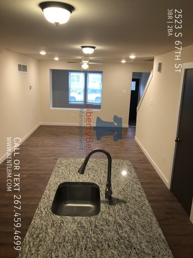 2523 S 67th St - Photo 3 of 10