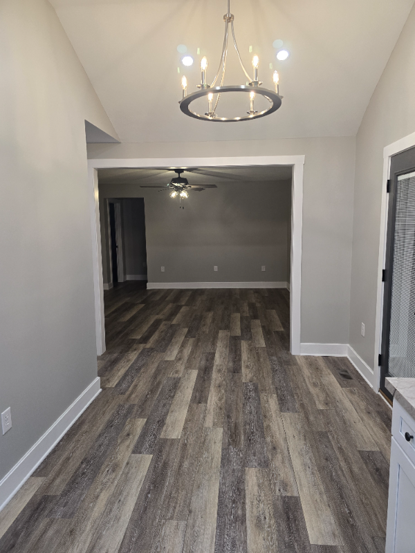 412 Jerome St - Photo 5 of 19