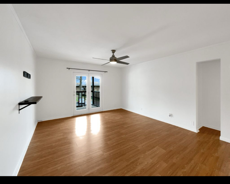 555 North Dupont Avenue #87 - Photo 2 of 16