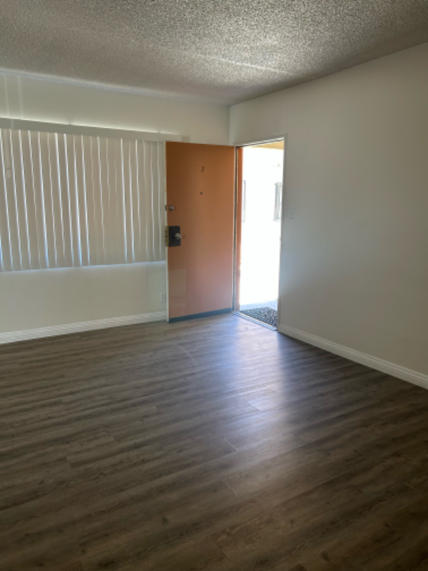 4723 August St #1 - Photo 2 of 19