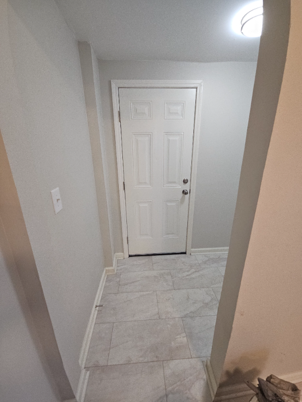 1305 Rosewood Ave - Photo 6 of 24