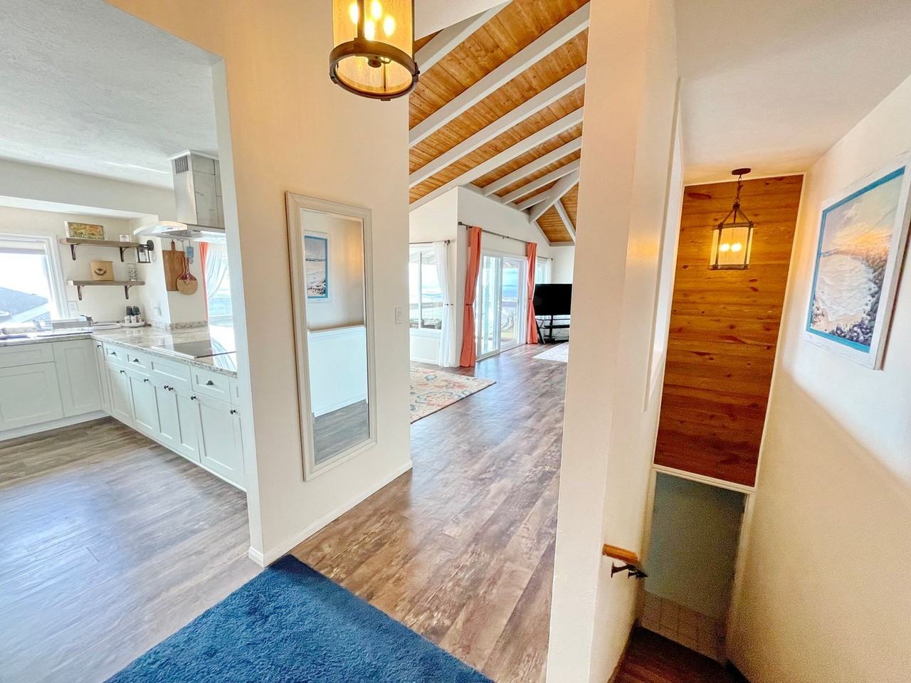 744 S Alu Rd - Photo 5 of 50