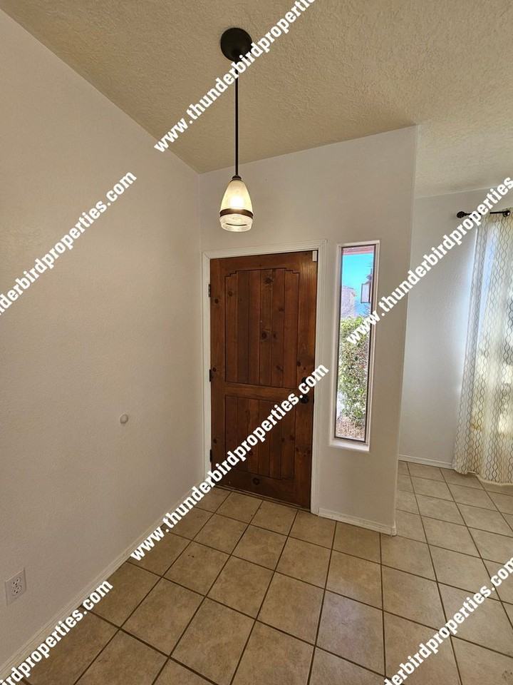 10519 Rosefinch Dr Nw - Photo 2 of 23