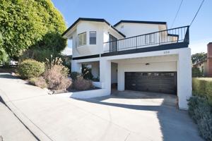 featured image of 654 24th St