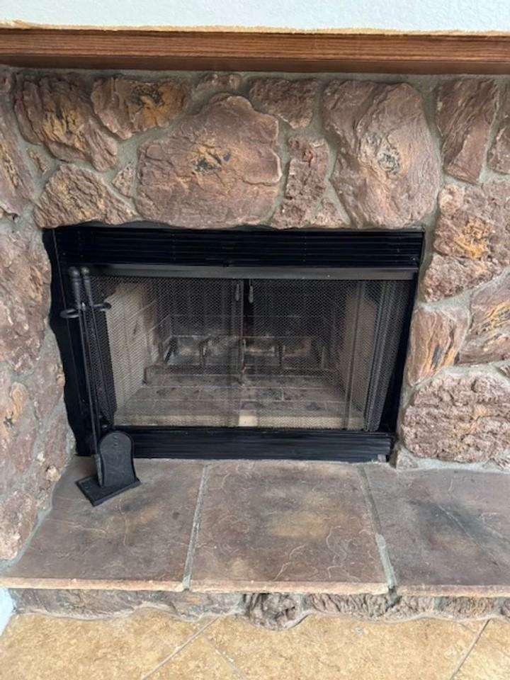 264 E Scheibe Way - Photo 5 of 24