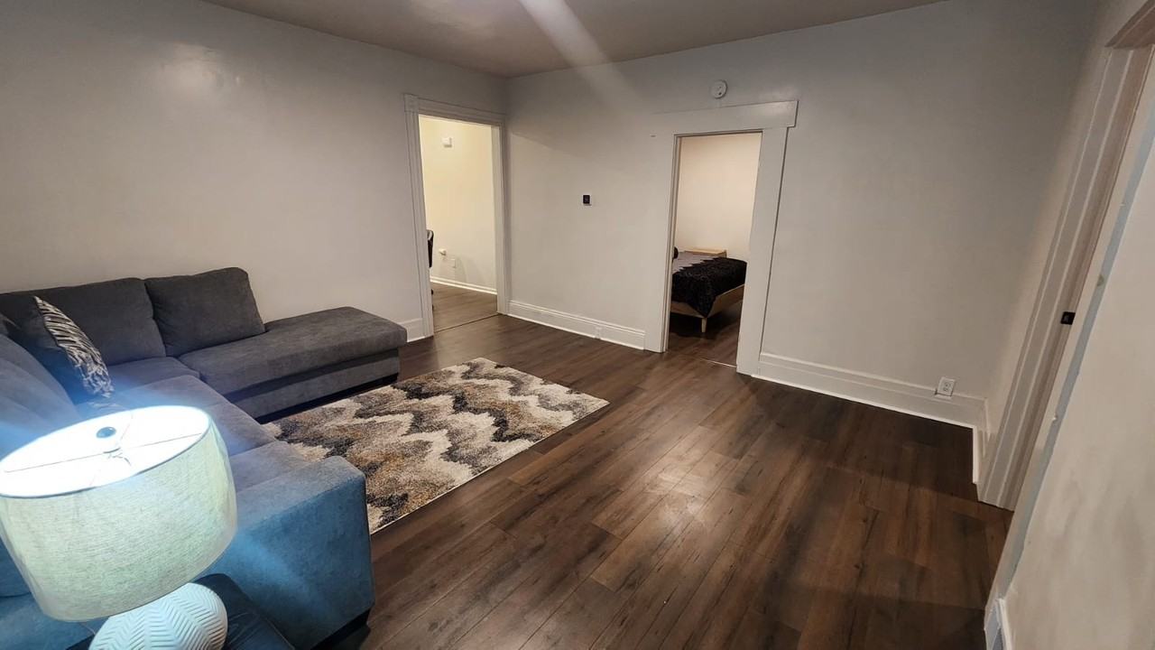 55 Weyl Street - Photo 7 of 45