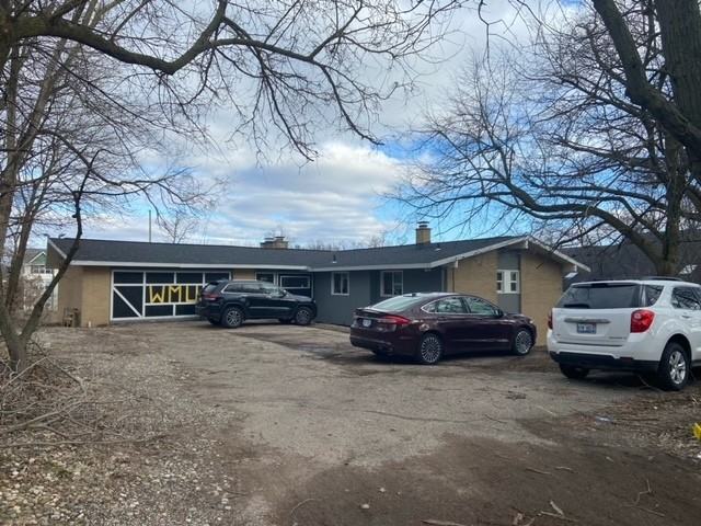 1415 Sutherland Ave #NA - Photo 3 of 3