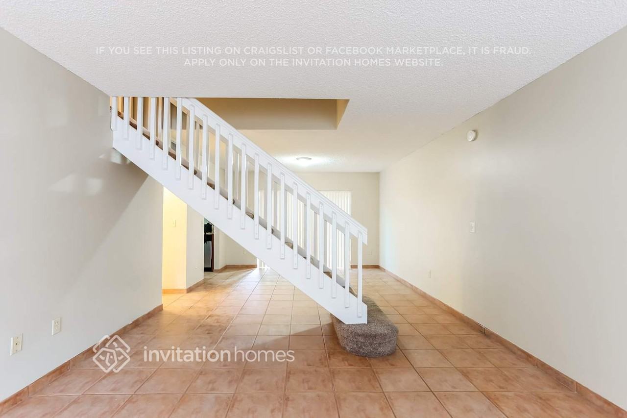 12149 Sw 50th Ct - Photo 3 of 18