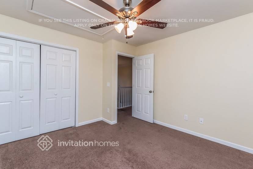 938 Leeds Castle Way - Photo 5 of 9