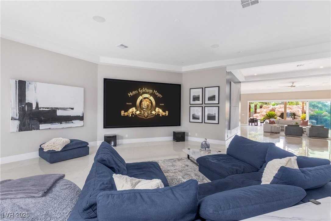 7270 Loma Alta Cir - Photo 3 of 50