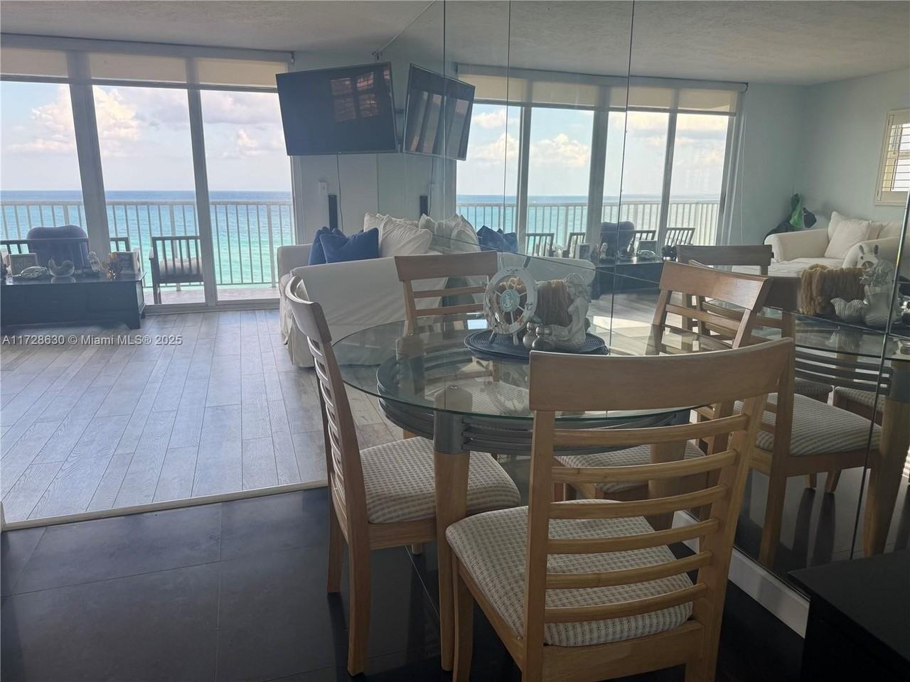 400 N Surf Rd #701 - Photo 3 of 26