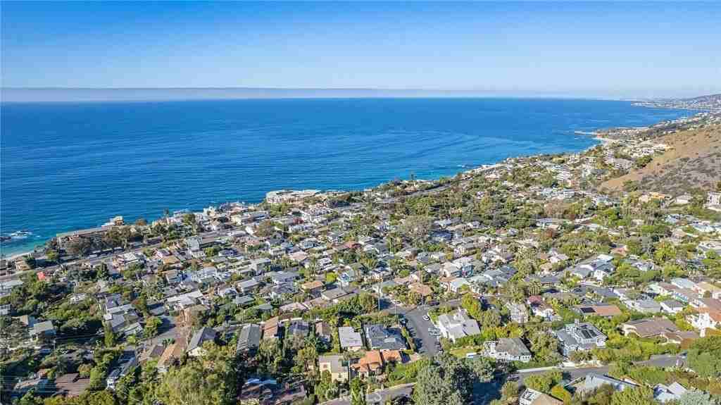 31641 Mar Vista Ave - Photo 3 of 47