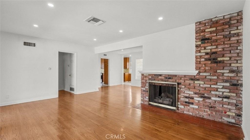 19349 Friar Street - Photo 6 of 35