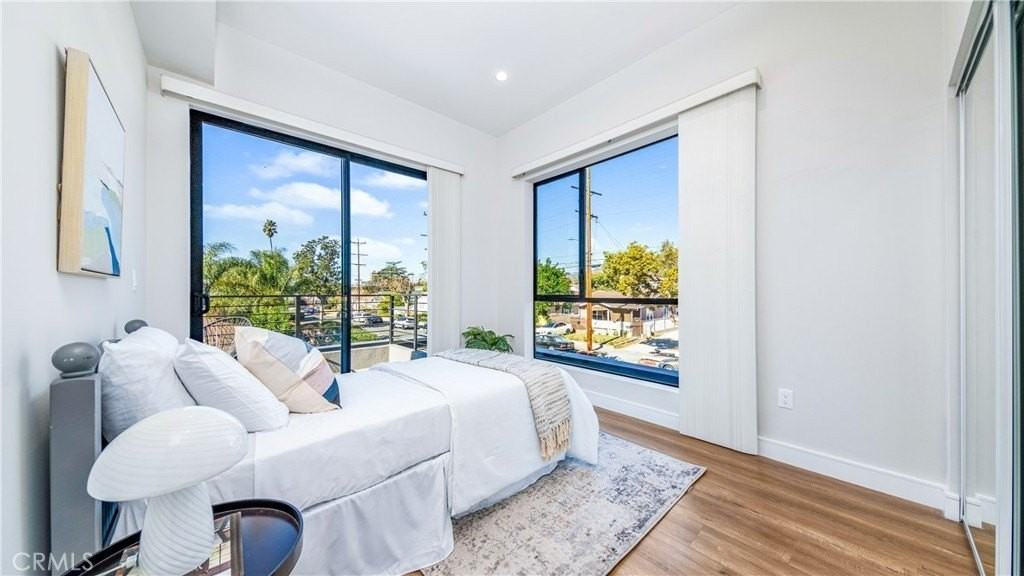 1128 Stanley Avenue #D - Photo 7 of 14