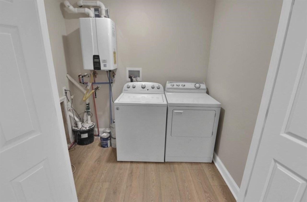 73 Willow Tree Circle - Photo 3 of 50